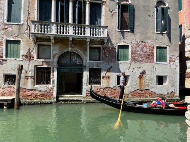 San Marco Apartment With Canal View Venezia Esterno foto